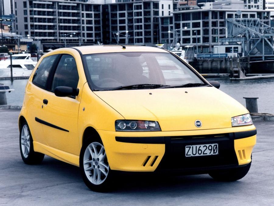  Fiat Punto Sporting (NZ) 2002 года  (фото 11 из 14)